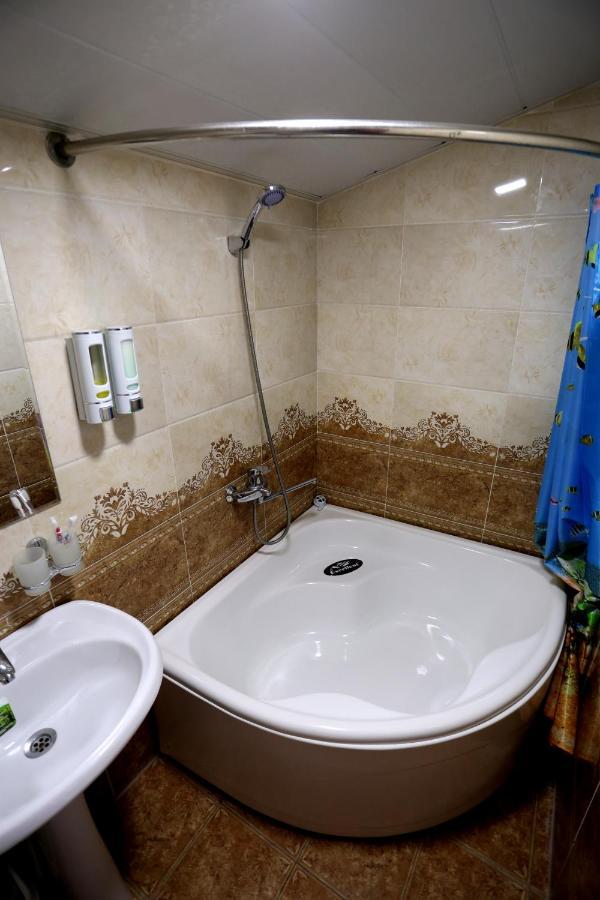 Hotel Plaza 777 Semerkant Dış mekan fotoğraf
